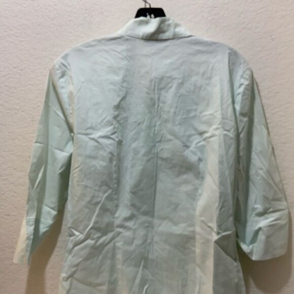 ideology top 3 D flowers blue button 12 - Picture 6 of 9